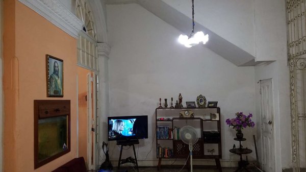 Picture on Casa de  5 cuartos, 5 baños y 0 garajes por $ 210.000 en Cienfuegos, Cienfuegos
