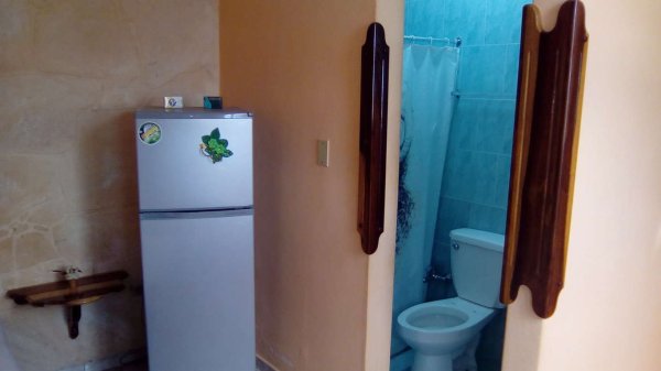 Picture on Casa de  5 cuartos, 6 baños y 0 garajes por $ 150.000 en San Antonio de los Baños, Artemisa