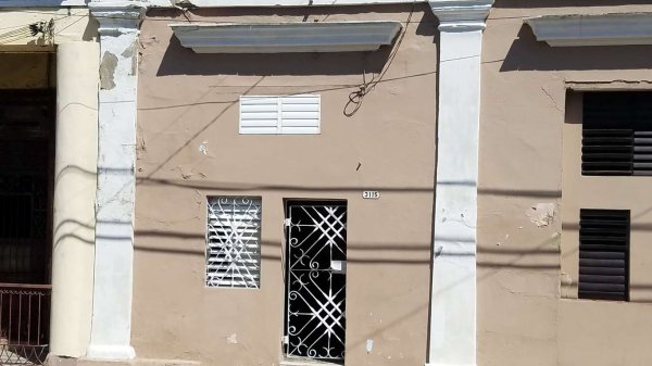 Picture on Casa de  4 cuartos, 3 baños y 0 garajes por $ 60.000 en Cienfuegos, Cienfuegos