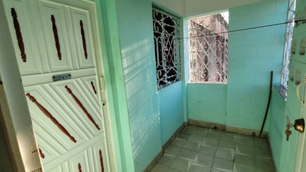 Picture on Apartamento de  3 cuartos, 1 baño y 0 garajes por $ 13.000 en Cienfuegos, Cienfuegos