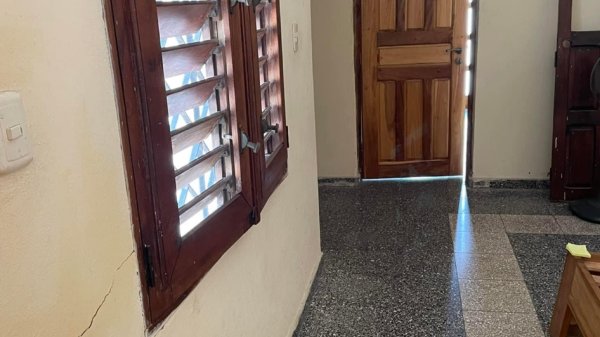 Picture on Casa de  3 cuartos, 2 baños y 0 garajes por $ 30.000 en Cienfuegos, Cienfuegos