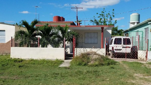 Picture on Casa de  3 cuartos, 1 baño y 0 garajes por $ 25.000 en Cienfuegos, Cienfuegos
