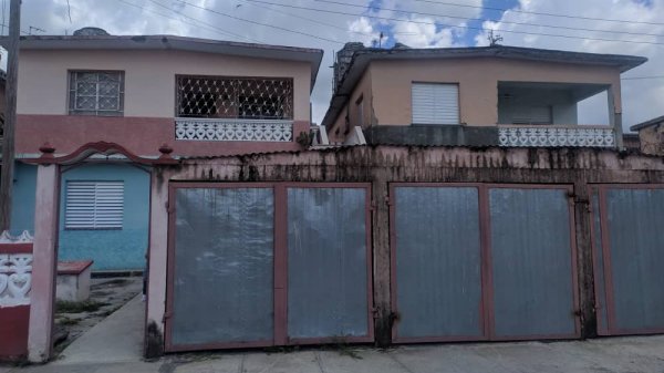 Picture on Casa de  4 cuartos, 2 baños y 1 garaje por $ 42.000 en Santa Clara, Villa Clara