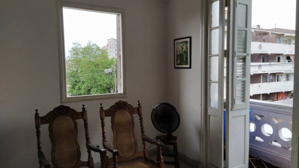 Picture on Apartamento de  3 cuartos, 1 baño y 0 garajes por $ 65.000 en Plaza de la Revolución, La Habana