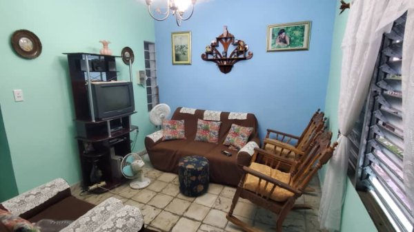 Picture on Casa de 3 cuartos y 2 baños por $ 11.000 en Cienfuegos, Cienfuegos