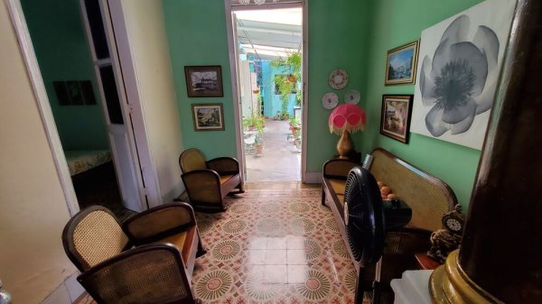Picture on Casa de 4 cuartos, 3 baños y 0 garajes por $ 55.000 en Cienfuegos, Cienfuegos
