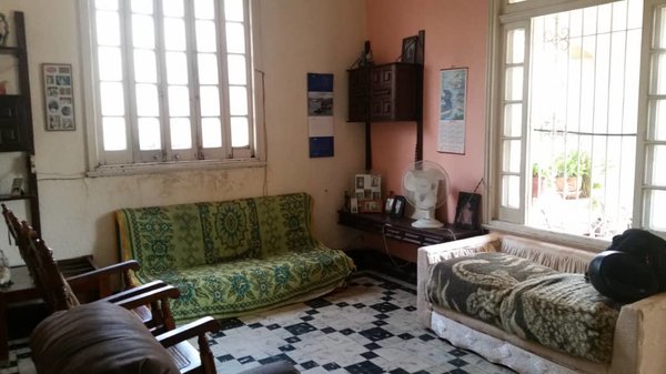 Picture on Casa de 5 cuartos, 2 baños y 1 garaje por $ 280.000 en Plaza de la Revolución, La Habana