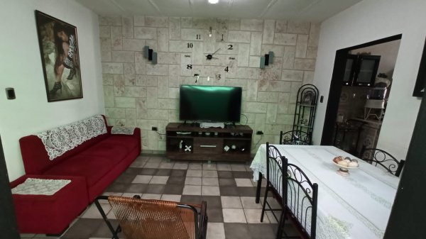 Picture on Casa de  3 cuartos, 1 baño y 1 garaje por $ 50.000 en Cienfuegos, Cienfuegos