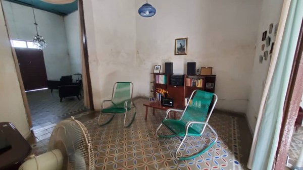 Picture on Casa de 6 cuartos y 3 baños por $ 55.000 en Cienfuegos, Cienfuegos