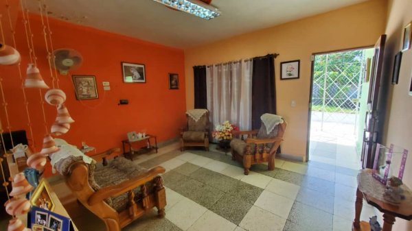 Picture on Casa de 2 cuartos, 1 baño y 1 garaje por $ 65.000 en Cienfuegos, Cienfuegos