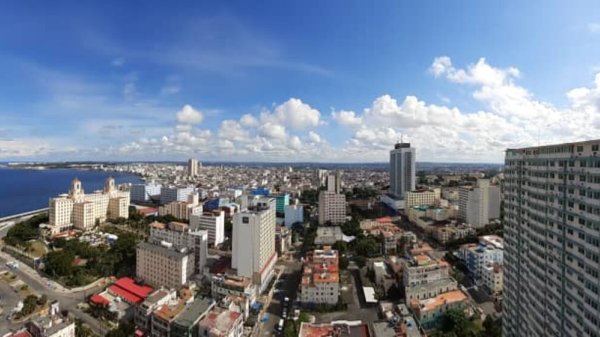 Picture on Apartamento de  3 cuartos, 2 baños y 0 garajes por $ 200.000 en Plaza de la Revolución, La Habana