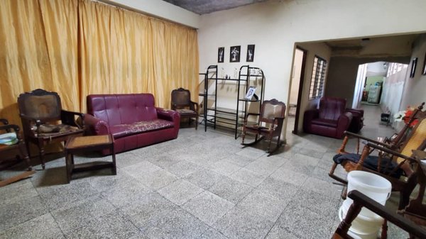 Picture on Casa de 3 cuartos y 1 baño por $ 25.000 en Cienfuegos, Cienfuegos
