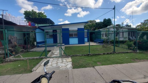 Picture on Casa de  3 cuartos, 2 baños y 1 garaje por $ 65.000 en Cienfuegos, Cienfuegos