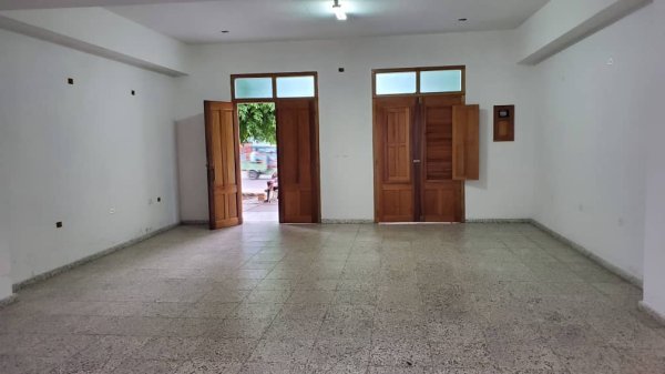 Picture on Casa de 5 cuartos y 5 baños por $ 90.000 en Cienfuegos, Cienfuegos