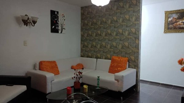 Picture on Apartamento de  4 cuartos, 1 baño y 1 garaje por $ 32.000 en Cienfuegos, Cienfuegos
