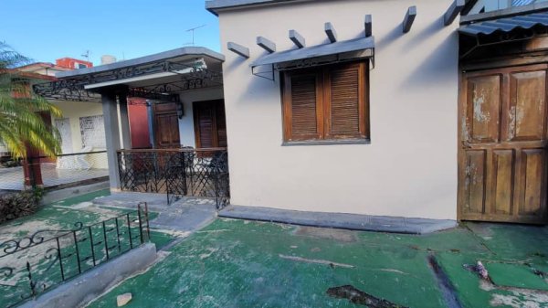 Picture on Casa de  4 cuartos, 4 baños y 1 garaje por $ 90.000 en Cienfuegos, Cienfuegos