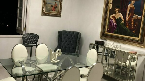Picture on Apartamento de 5 cuartos, 3 baños y 1 garaje por $ 300.000 en Plaza de la Revolución, La Habana