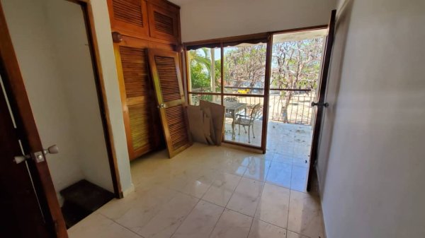 Picture on Casa de  2 cuartos, 2 baños y 0 garajes por $ 60.000 en Cienfuegos, Cienfuegos