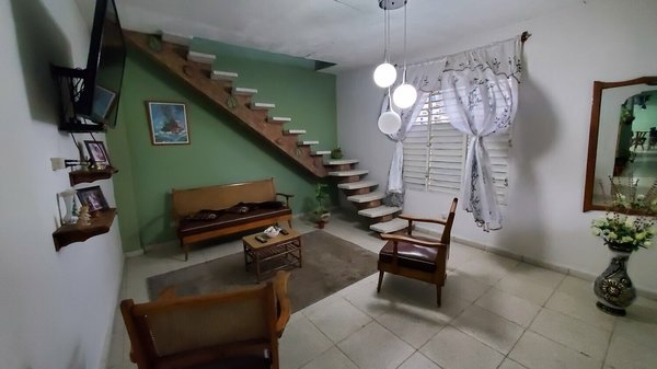 Picture on Casa de 4 cuartos, 3 baños y 1 garaje por $ 70.000 en Cienfuegos, Cienfuegos