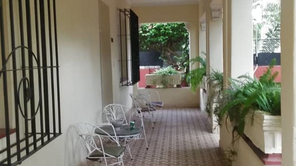 Picture on Casa de 6 cuartos y 5 baños por $ 300.000 en La Lisa, La Habana