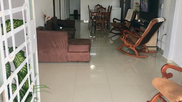 Picture on Apartamento de 4 cuartos, 5 baños y 1 garaje por $ 140.000 en Plaza de la Revolución, La Habana