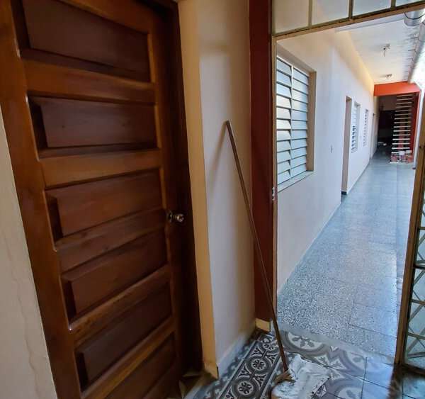 Casa de 4 cuartos, 2 baños y 0 garajes por $ 42.000