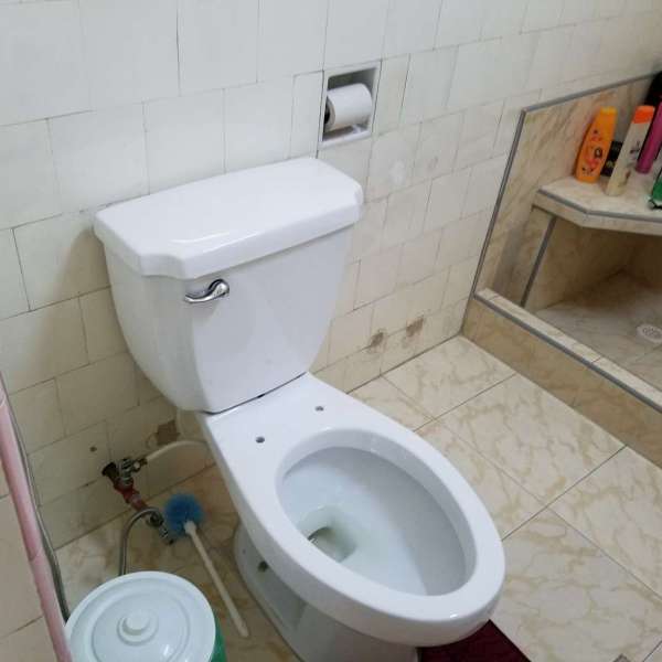 Casa de 3 cuartos, 2 baños y 0 garajes por $ 40.000