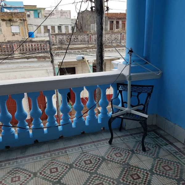 Casa de 3 cuartos, 2 baños y 0 garajes por $ 65.000