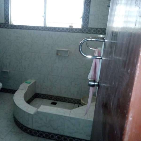 Casa de 3 cuartos, 1 baño y 0 garajes por $ 50.000