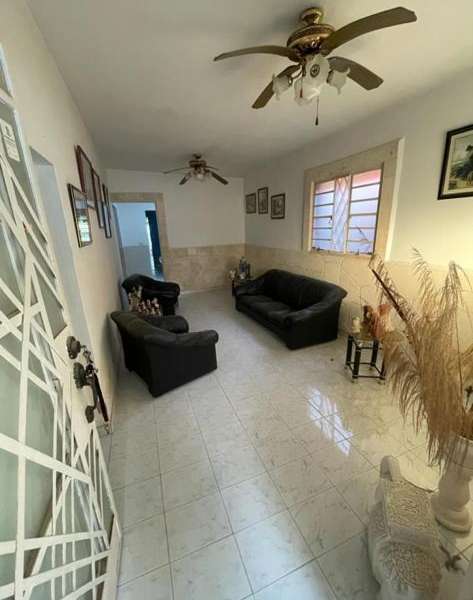 Casa de 4 cuartos, 3 baños y 1 garaje por $ 55.000