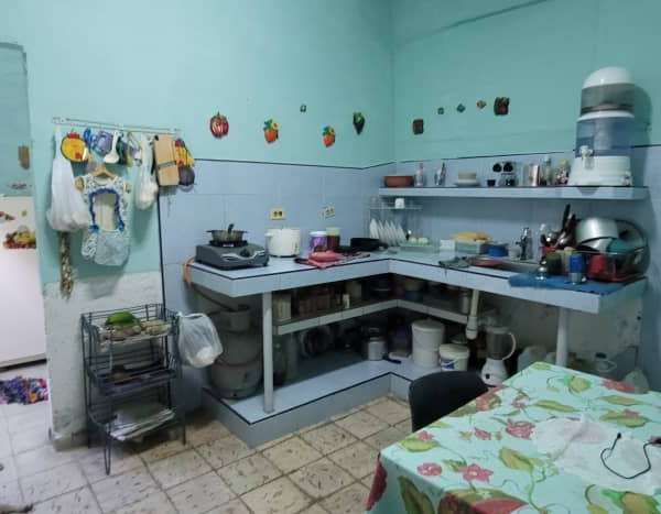 Casa de 1 cuarto y 1 baño por $ 4.000