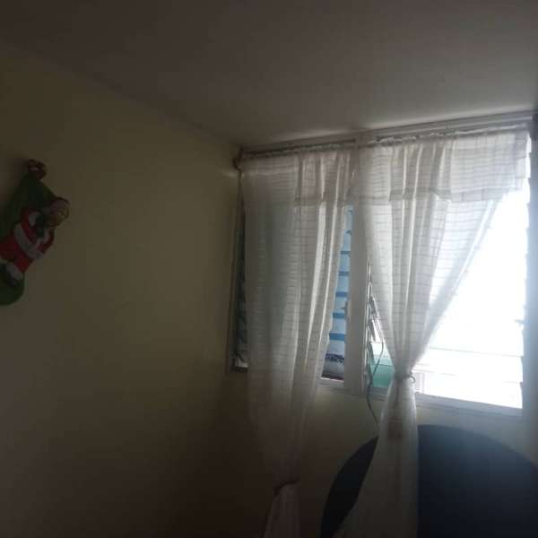 Apartamento de 2 cuartos y 1 baño por $ 2.500