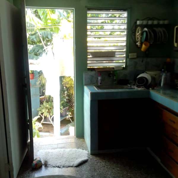 Casa de 2 cuartos y 1 baño por $ 5.000