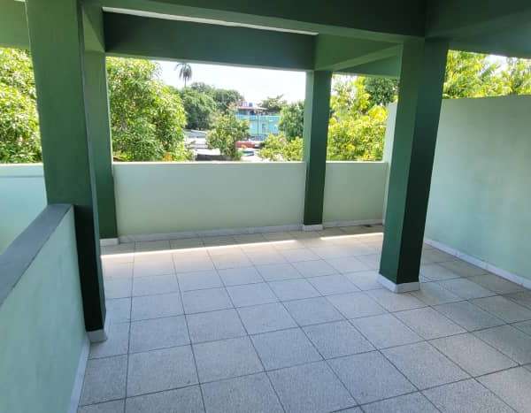 Casa de 3 cuartos y 3 baños por $ 30.000