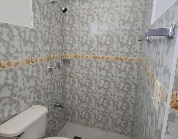 Casa de 3 cuartos y 3 baños por $ 30.000