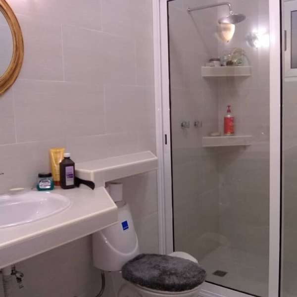 Casa de 3 cuartos, 2 baños y 1 garaje por $ 170.000