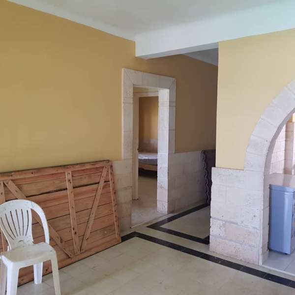 Casa de 5 cuartos, 6 baños y 1 garaje por $ Ajustable