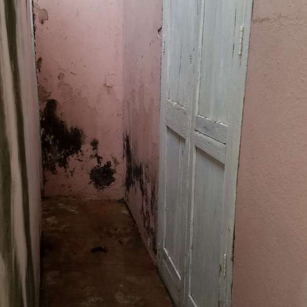 Casa de 3 cuartos, 1 baño y 0 garajes por $ 12.500