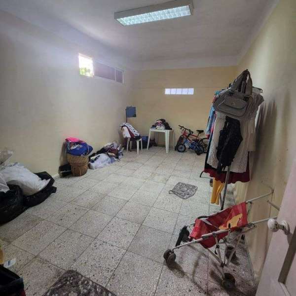 Casa de 3 cuartos, 3 baños y 1 garaje por $ 75.000
