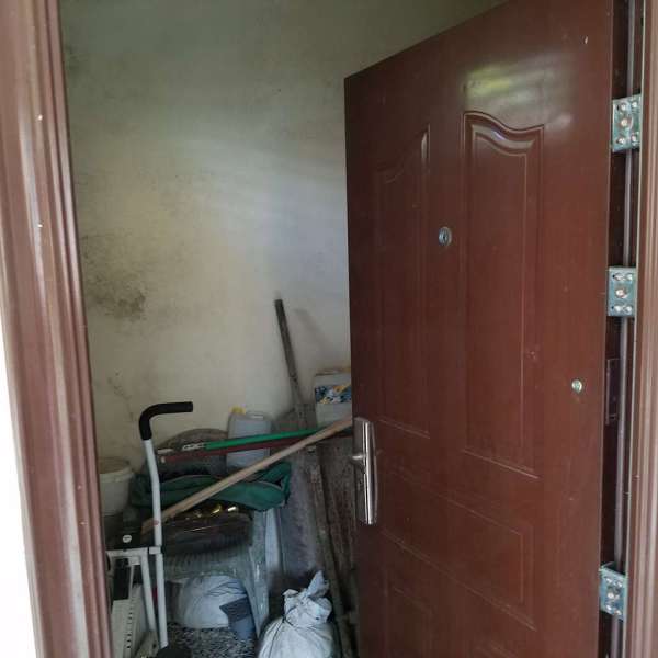 Casa de 4 cuartos, 2 baños y 0 garajes por $ 65.000