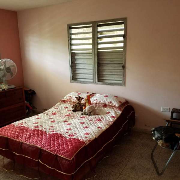 Casa de 4 cuartos, 2 baños y 0 garajes por $ 45.000