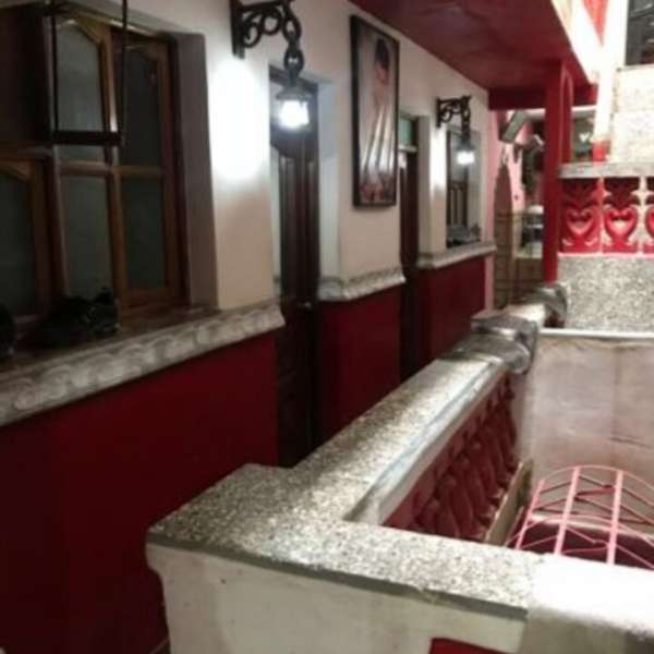 Casa de 6 cuartos, 4 baños y 0 garajes por $ 230.000