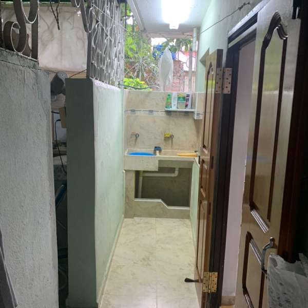 Casa de 4 cuartos, 2 baños y 0 garajes por $ 45.000