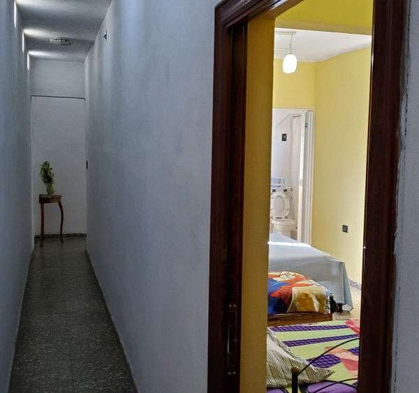 Casa de 6 cuartos y 0 garajes por $ 80.000