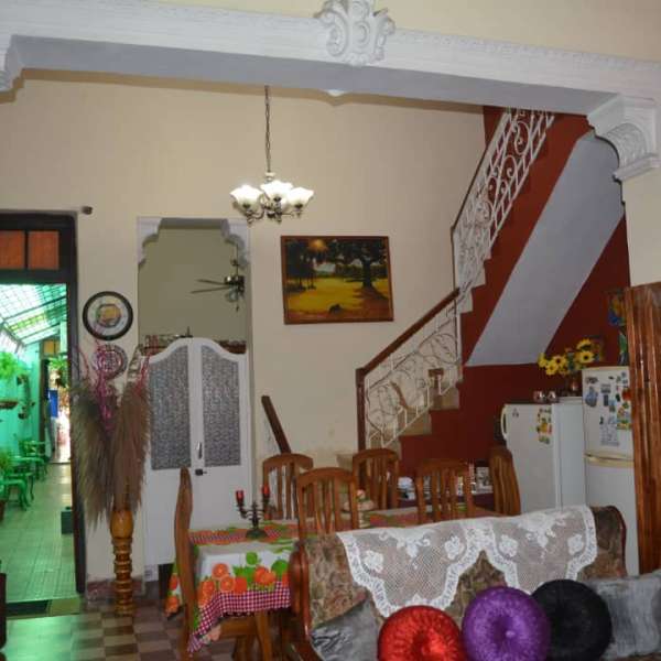 Casa de 4 cuartos y 5 baños por $ 45.000
