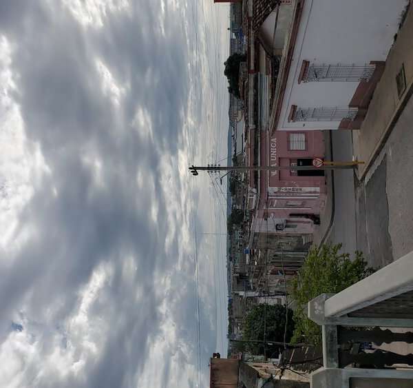 Casa de 3 cuartos, 2 baños y 1 garaje por $ 110.000