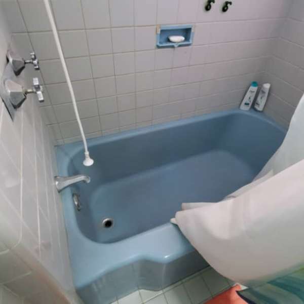 Casa de 4 cuartos, 4 baños y 1 garaje por $ 100.000