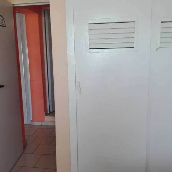 Apartamento de 3 cuartos y 0 garajes por $ 32.000