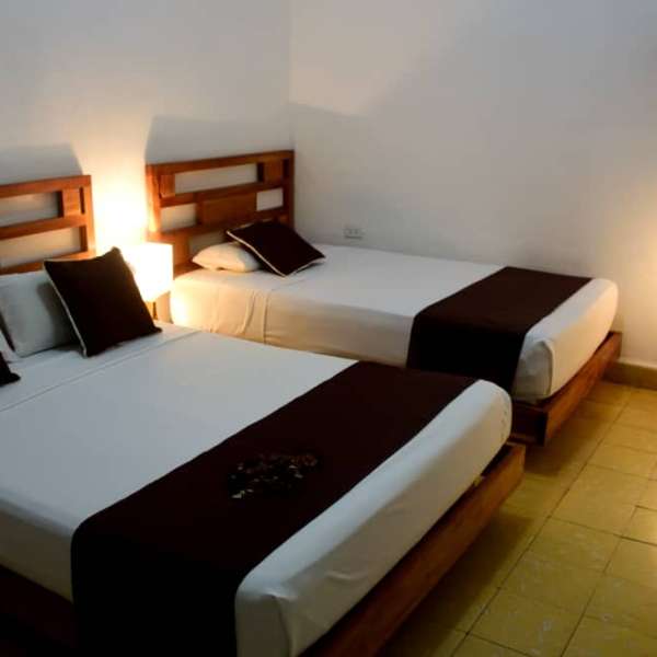 Casa de 3 cuartos y 3 baños por $ 40.000