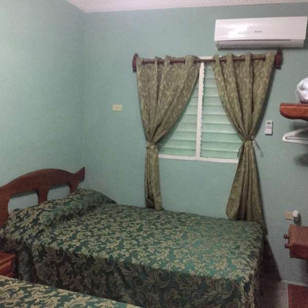 Apartamento de 6 cuartos, 6 baños y 1 garaje por $ Ajustable